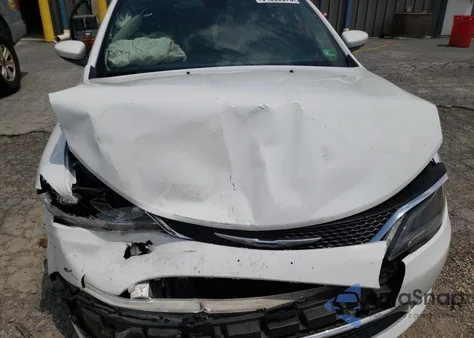 2015 Chrysler 200 Limited из США, поврежденный, VIN 1C3CCCABXFN552319